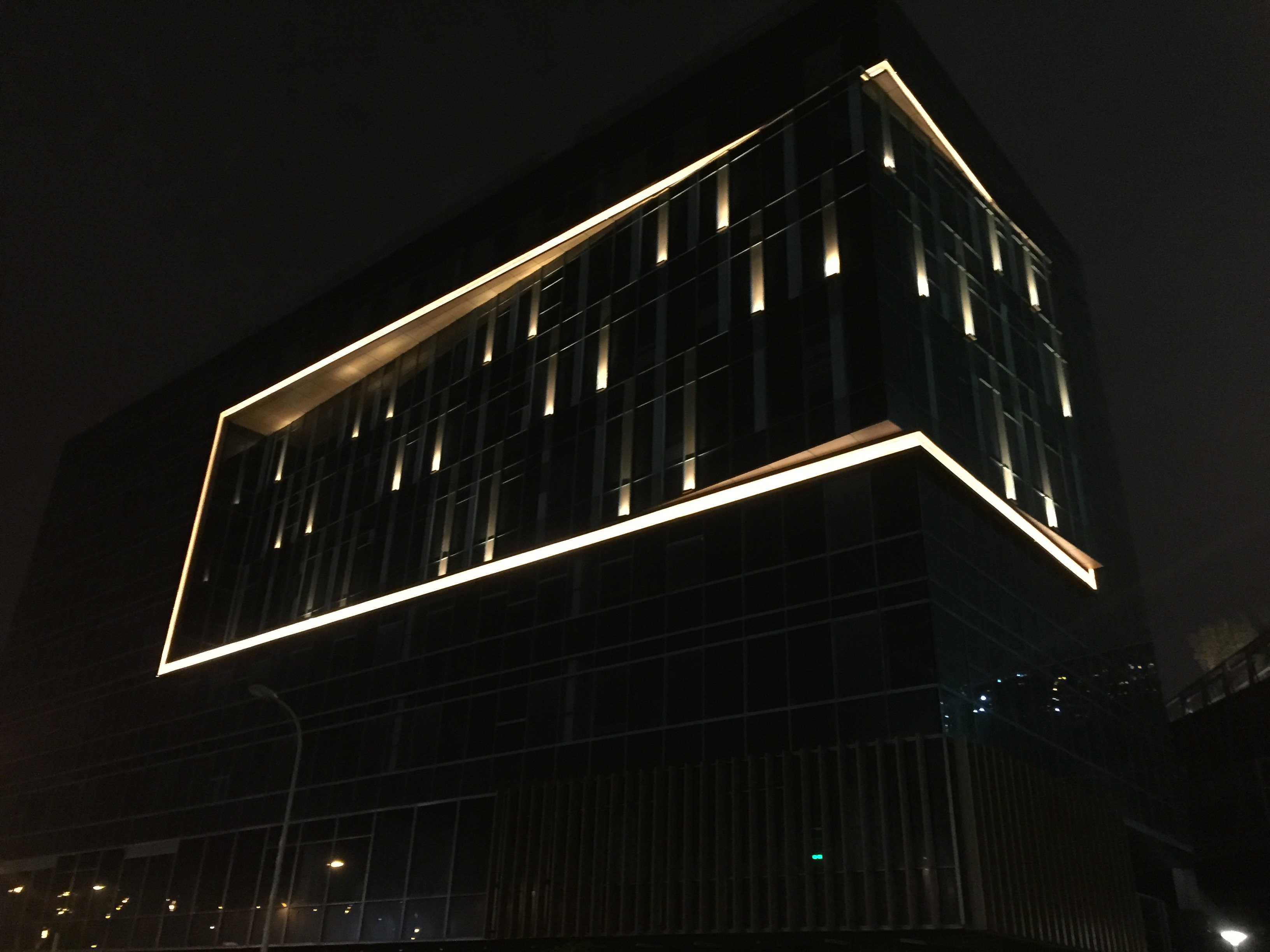 龙湖地产上海虹桥天地 IPE28 (3).JPG